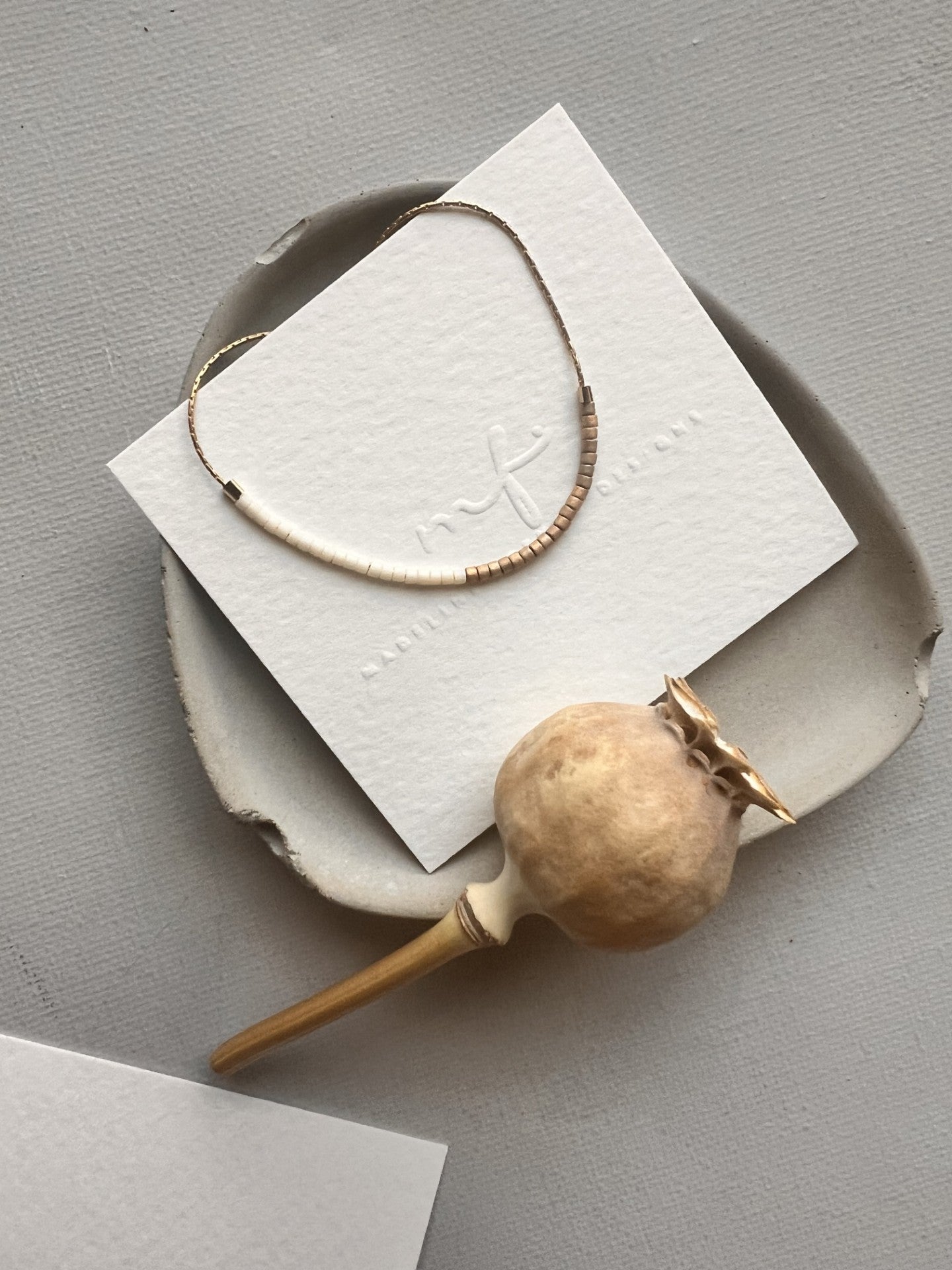 the classy one necklace